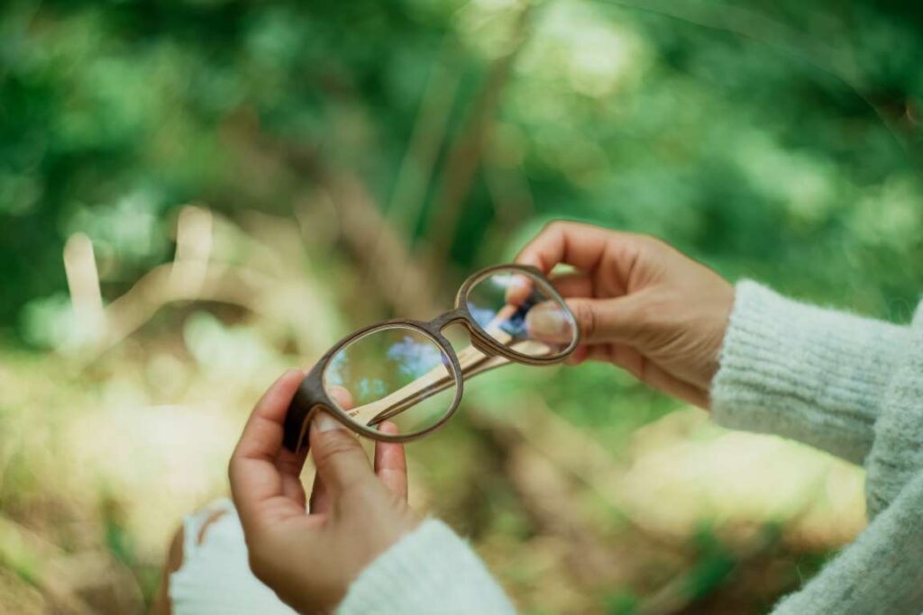 Holzbrillen für Damen aus Tirol
